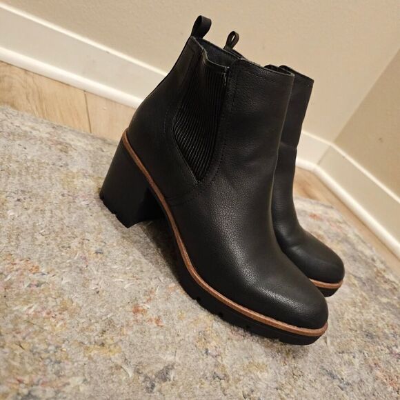 Naturalizer Madalynn Gore Water Repellent Bootie Size 10 - Picture 1 of 10